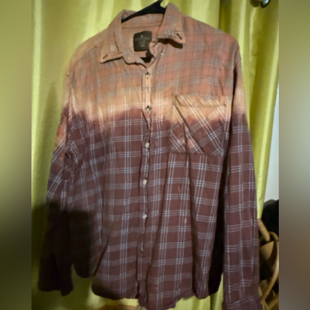 Bleached flannel women si large excellent condition